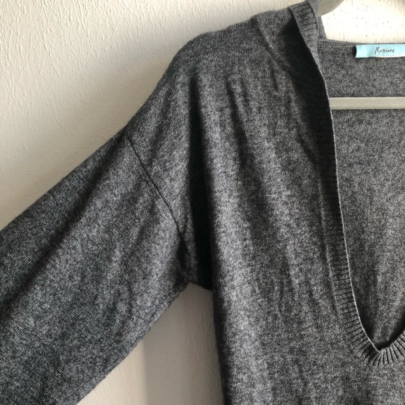 Marciano Sweater Hooded Grey Tunic Deep V Neck Sweater EUC L? (See Measurements) - Picture 6 of 11